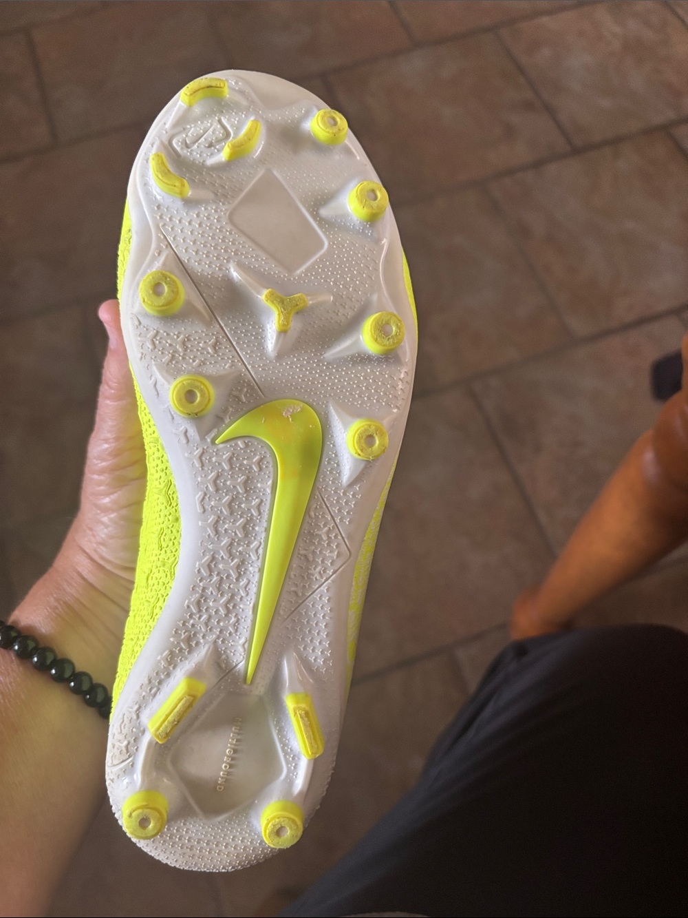 Nike Bright Yellow Cleats - Picture 14 of 16